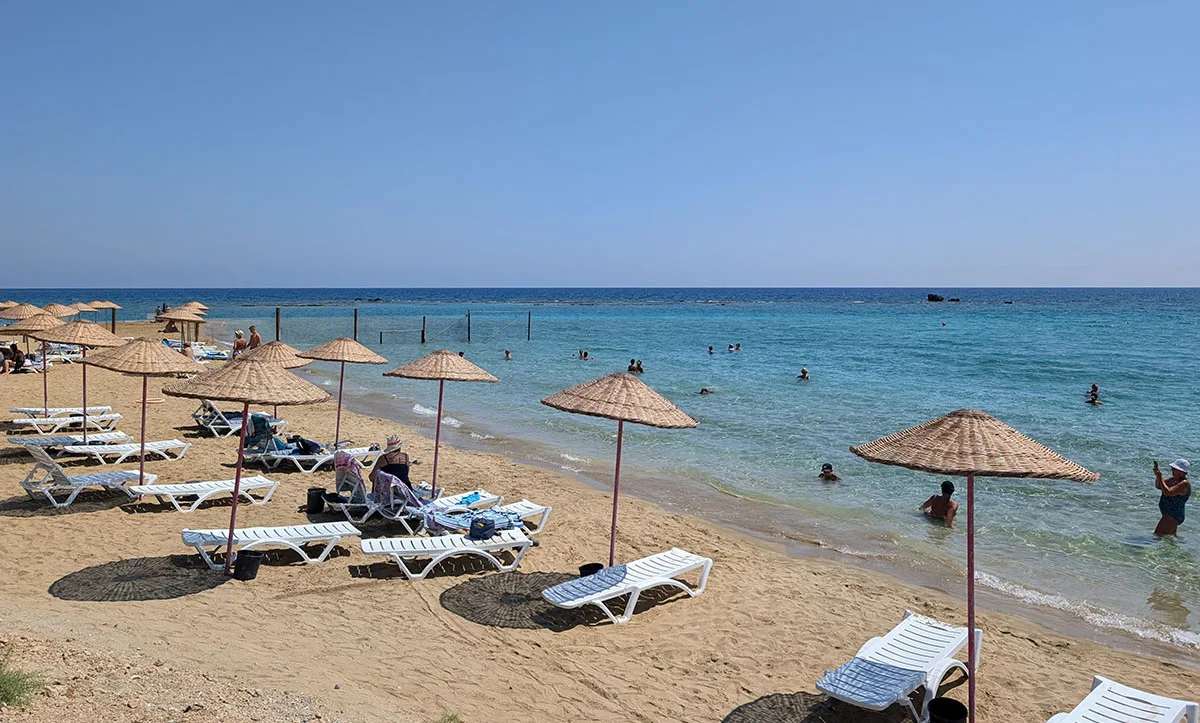 Iskele Nord Zypern Strand – Top Badeziel mit kristallklarem Wasser