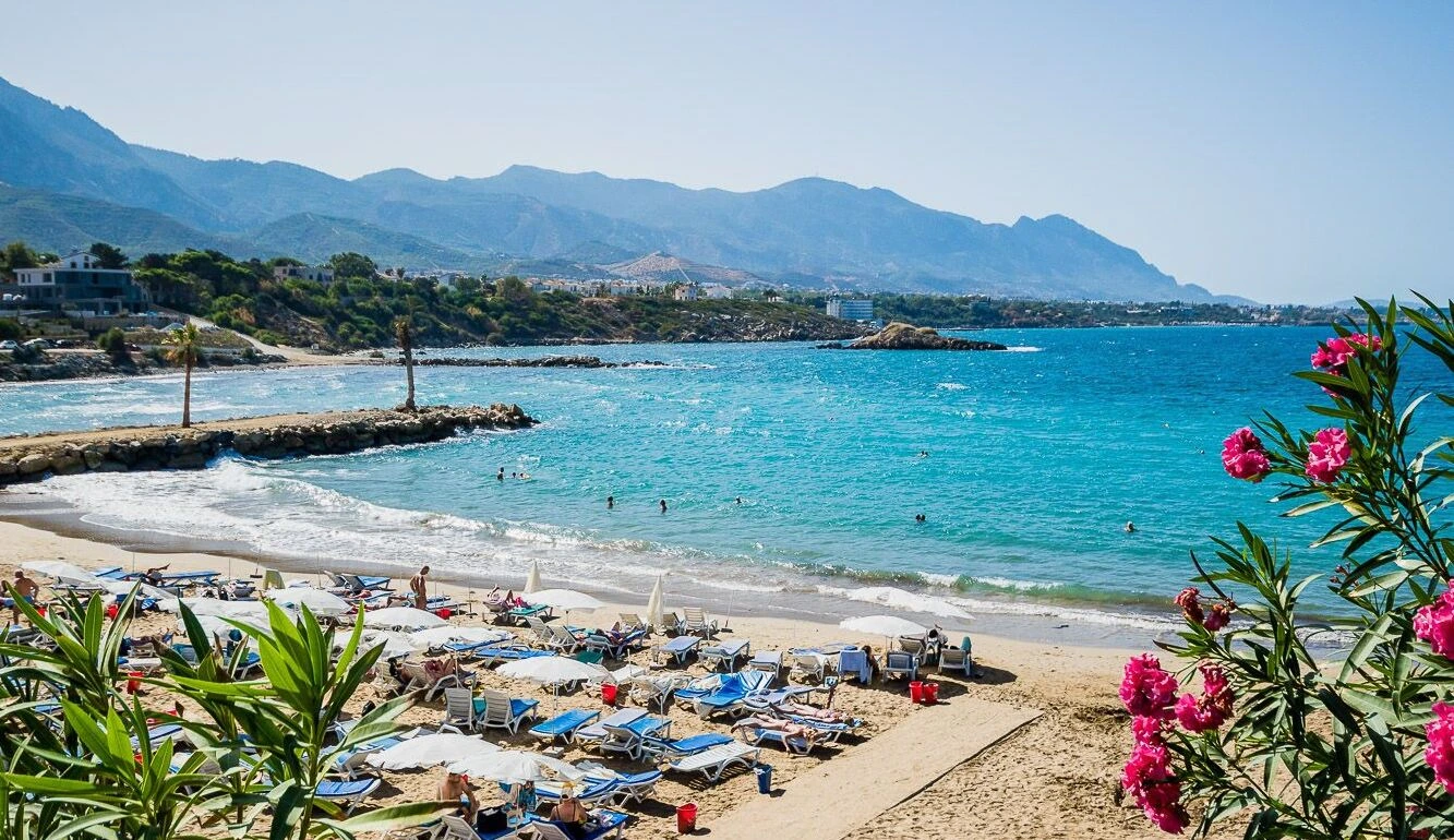 Lapta Nord Zypern – Küste mit malerischem Meerblick