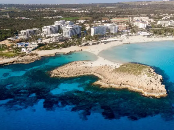 Salamis Ruinen in Famagusta Nord Zypern – Amphitheater, Thermen und Basiliken