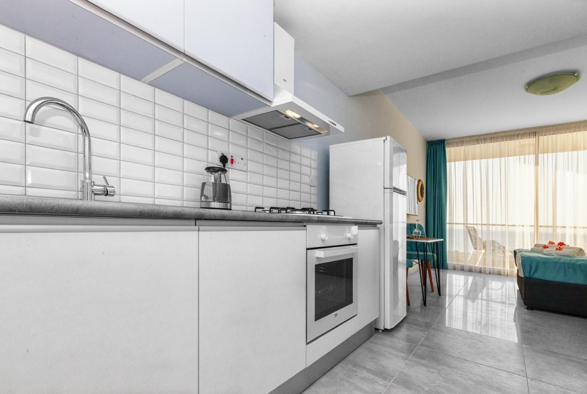 Iskele Nordzypern Einzimmerwohnung – möbliertes Studio mit Meerblick