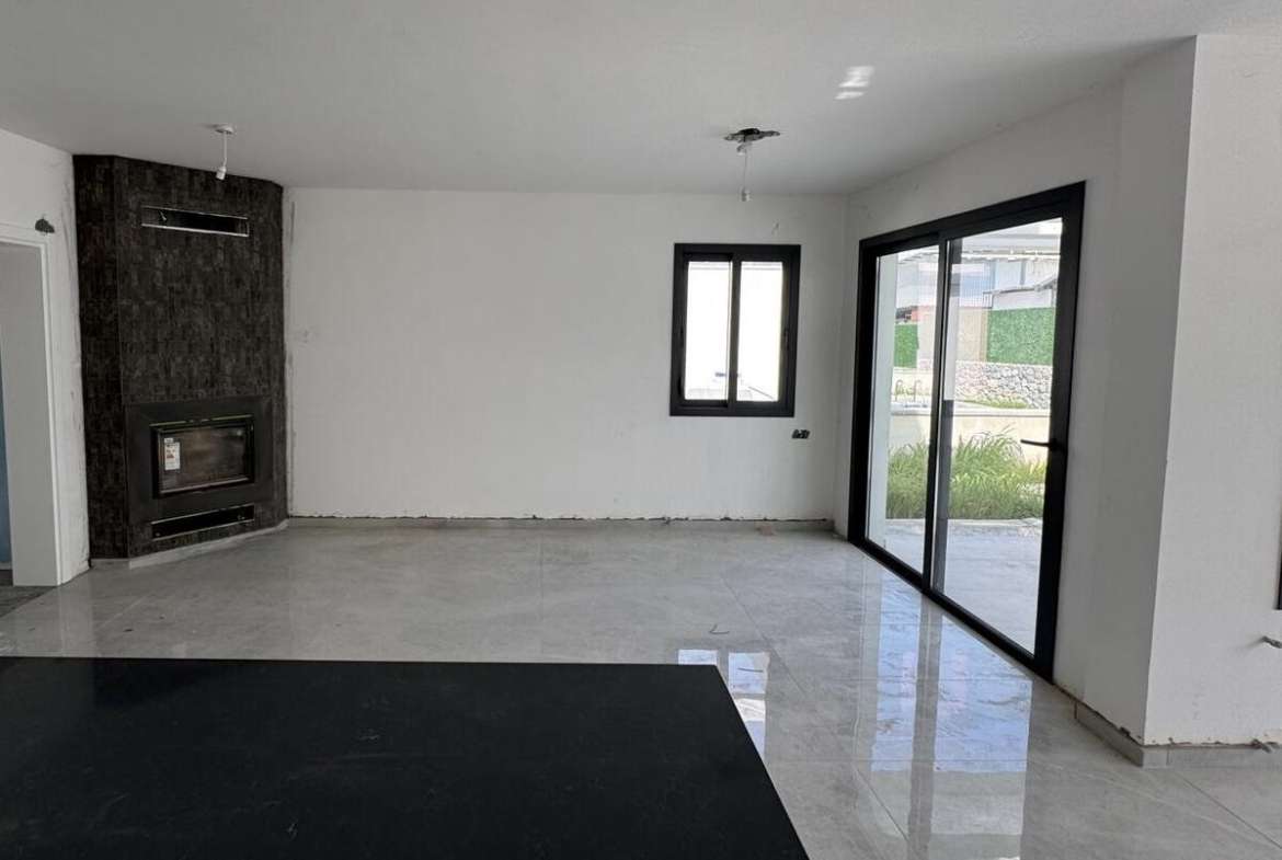 Villa Alsancak Kyrenia Nordzypern mit privatem Pool