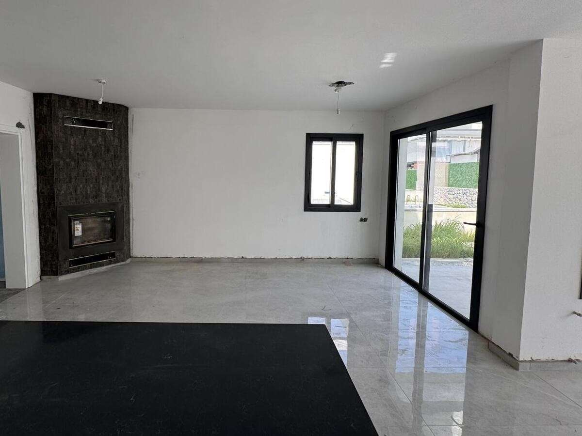 Villa Alsancak Kyrenia Nordzypern mit privatem Pool