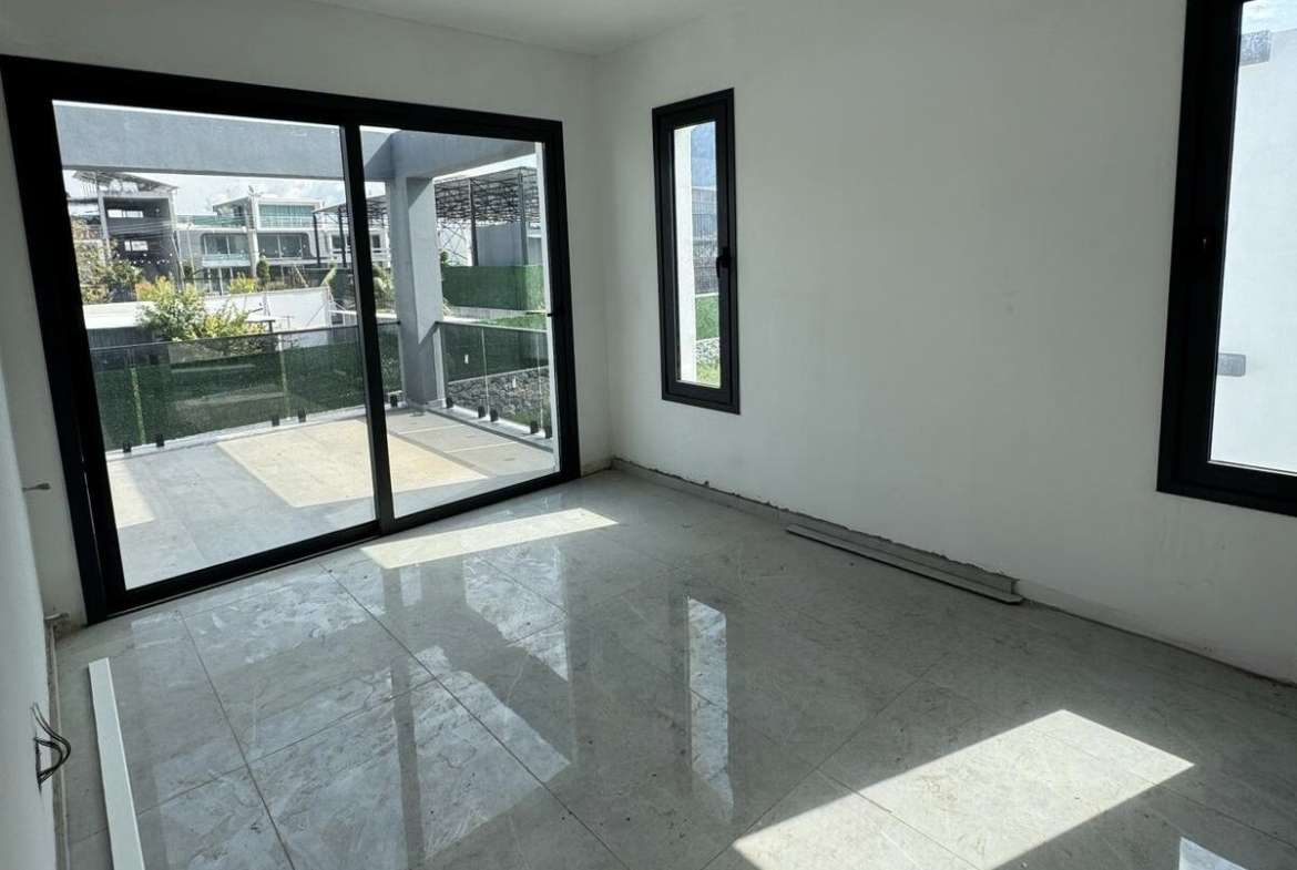 Villa Alsancak Kyrenia Nordzypern mit privatem Pool