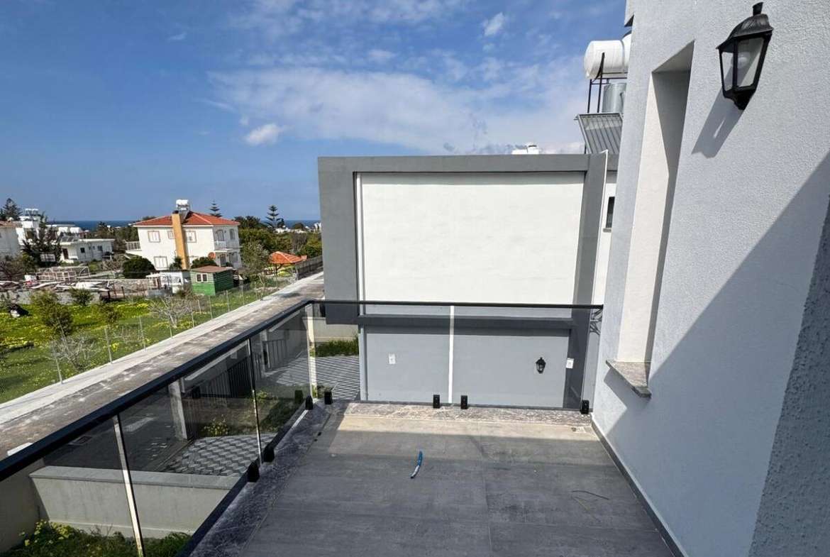 Villa Alsancak Kyrenia Nordzypern mit privatem Pool