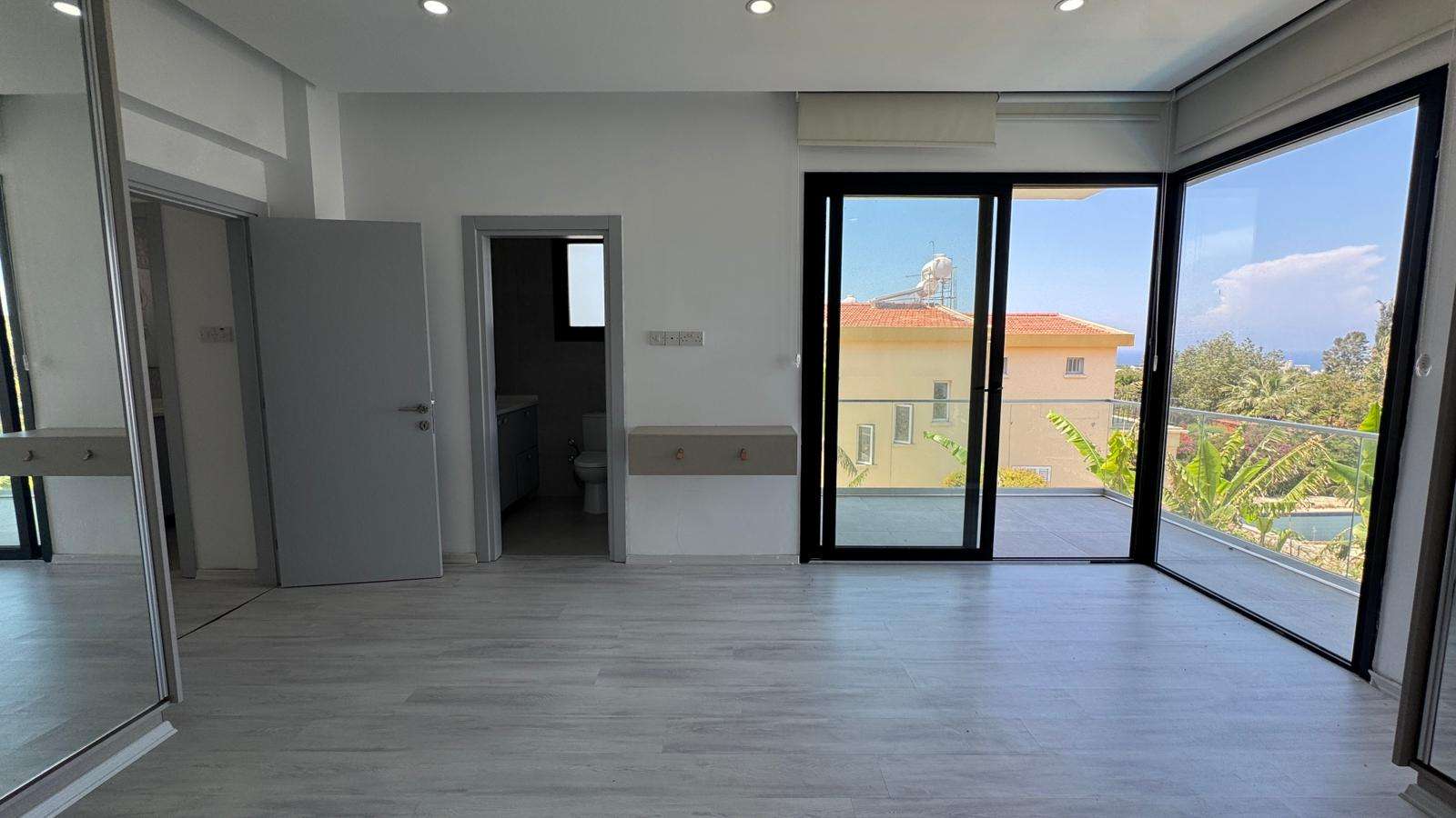 villa-in-alsancak-nordzypern23 Villa in Alsancak Nordzypern mit privatem Pool und Garten