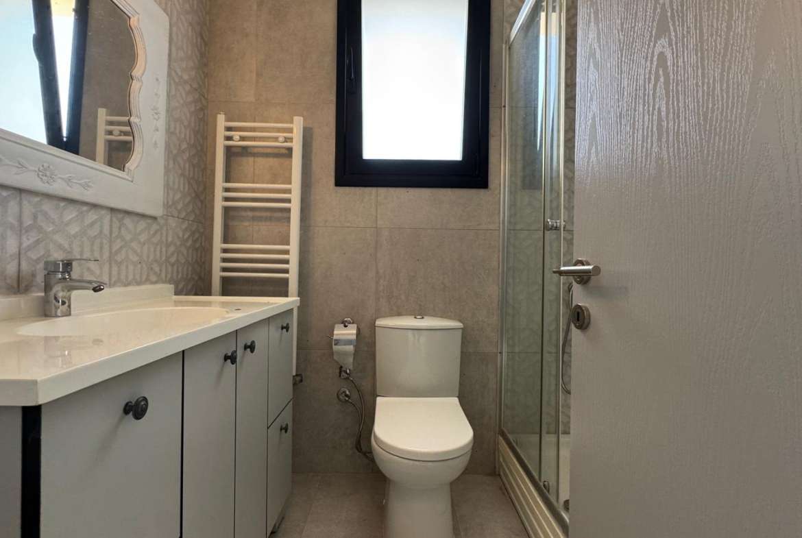 Villa in Alsancak Nordzypern mit privatem Pool und Garten